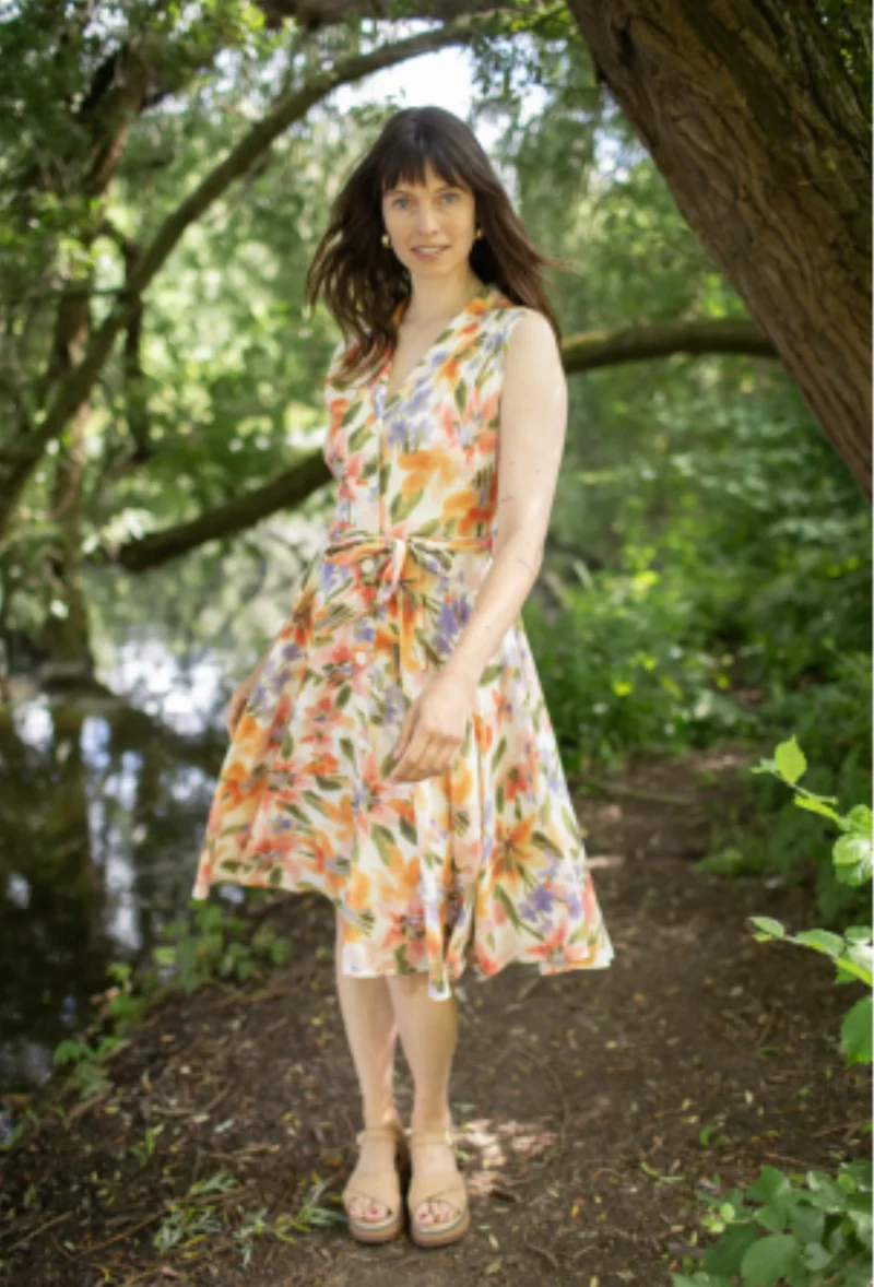 Swingkleid Nova mit pastellfarbenen Aquarell Blumen