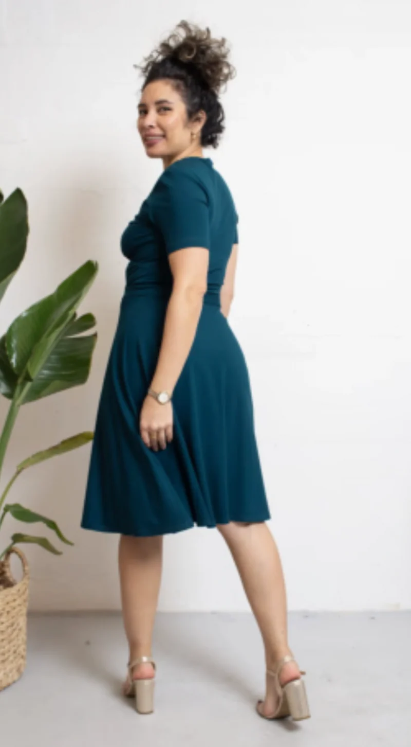 Kleid Hollywood mit Wickelausschnitt-Optik Tricot Deluxe,Petrol