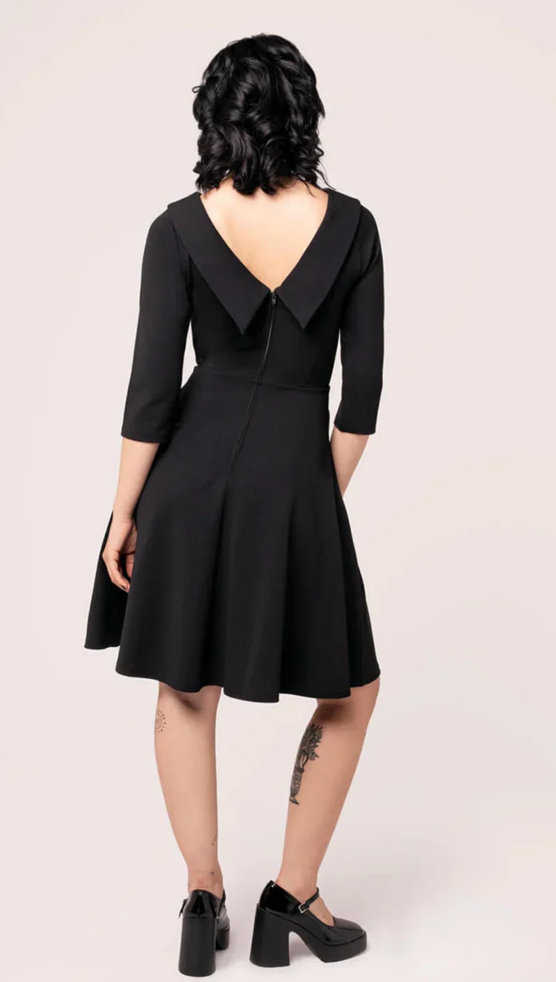 Swingkleid Lois mit raffinierte Rückansicht, Schwarz