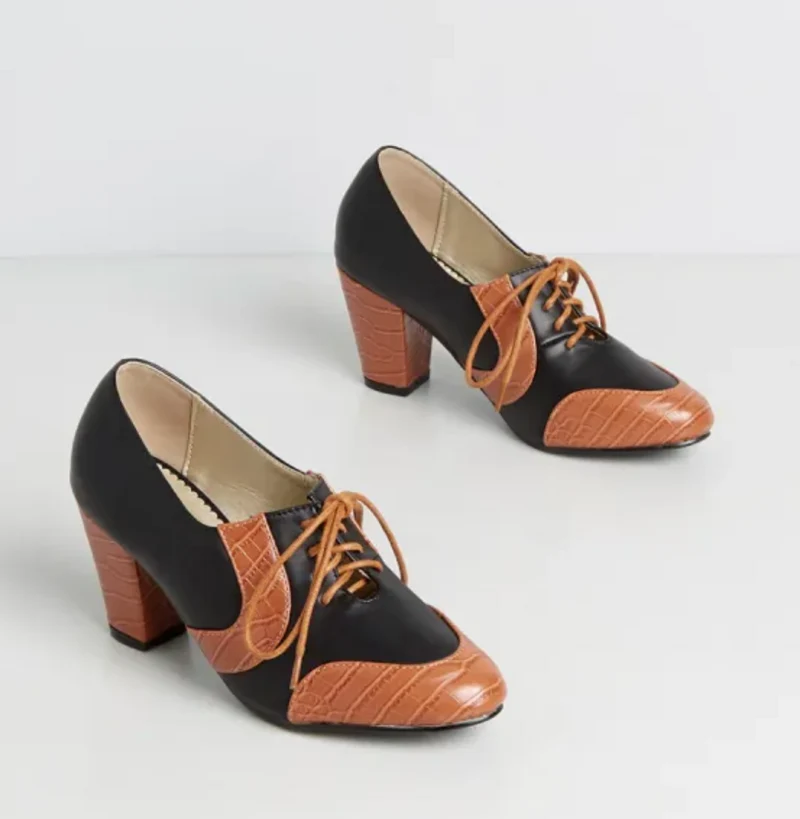 Vintage Schnürpumps Agnes 40's mit Krokodilprägung Schwarz-Cognac
