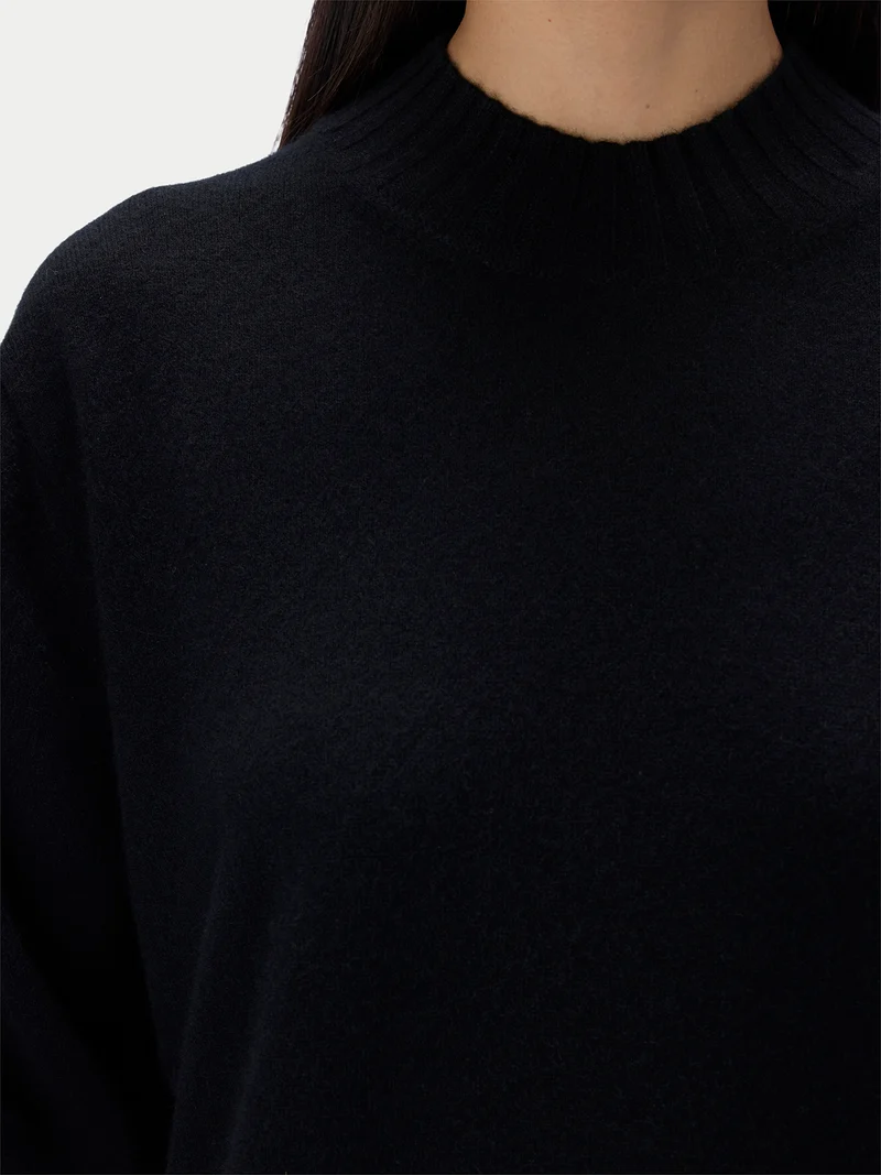 Schmal geschnittener Kaschmir-Rollkragenpullover