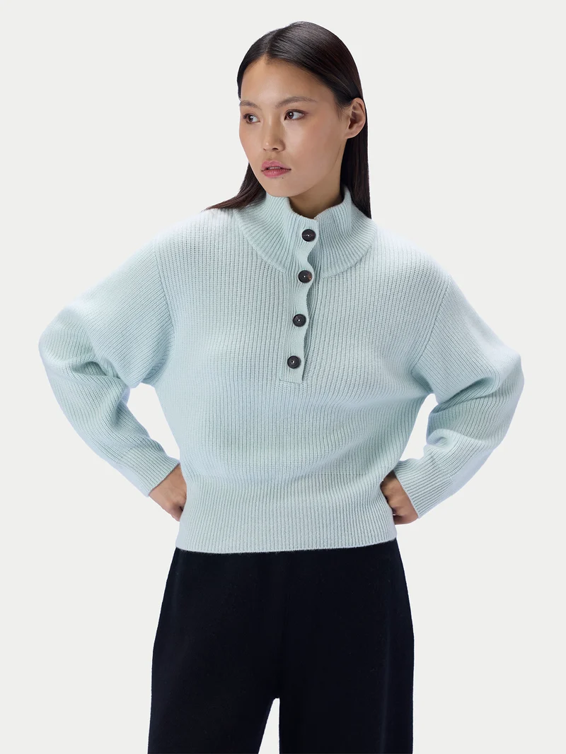 Kaschmirpullover mit Knopfleiste und Stehkragen