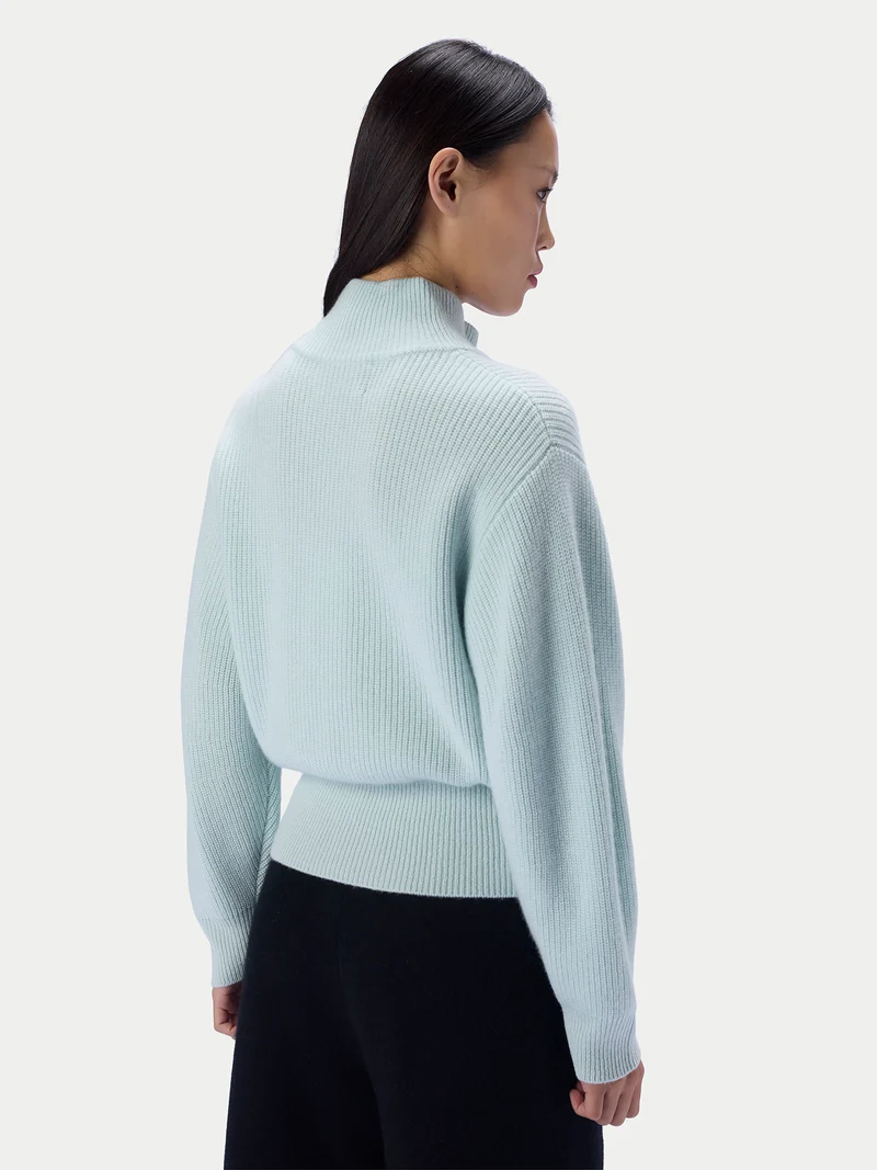 Kaschmirpullover mit Knopfleiste und Stehkragen