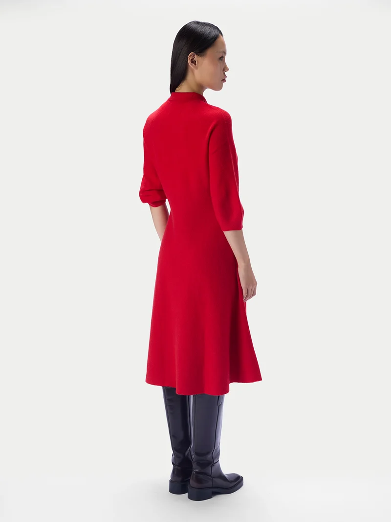 Kaschmir-Polokleid mit Kokonärmeln