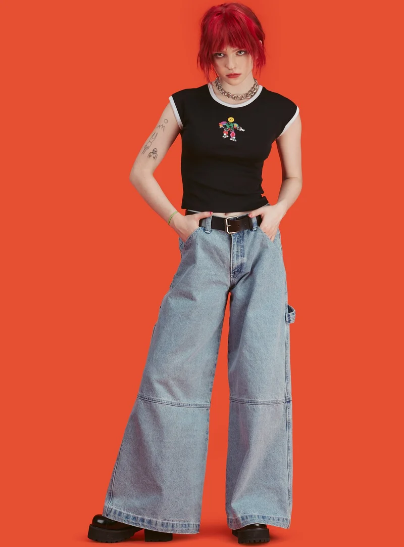 Pezman Tee