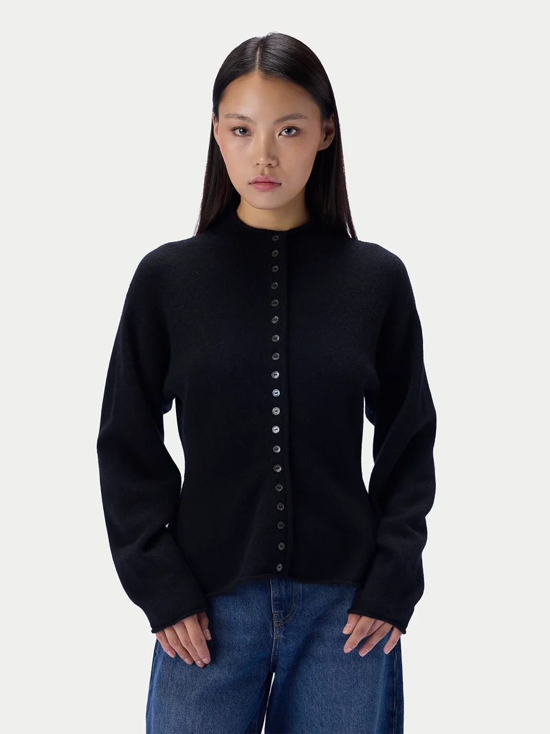 Kaschmir-Strickjacke mit Stehkragen und Knopfleiste