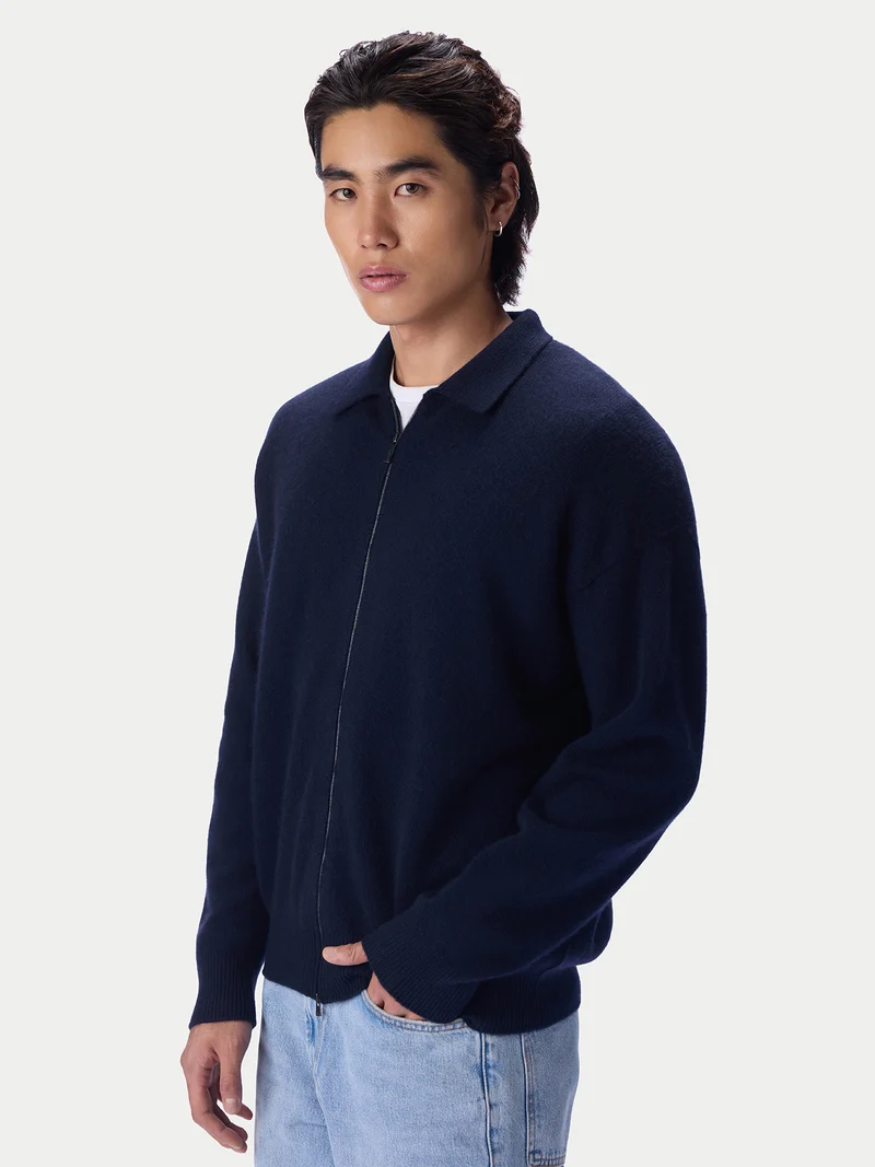 Kaschmir-Strickjacke mit spitzem Kragen und Reißverschluss
