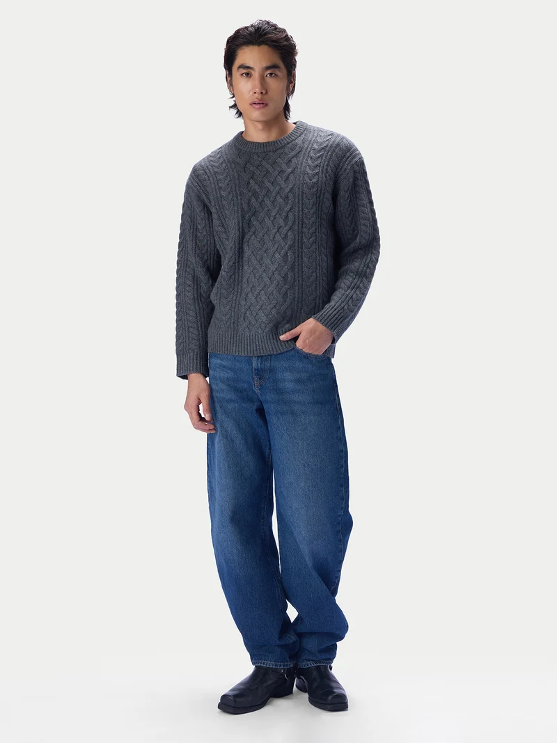 Kaschmirpullover mit Aran-Zopfmuster, Rundhals