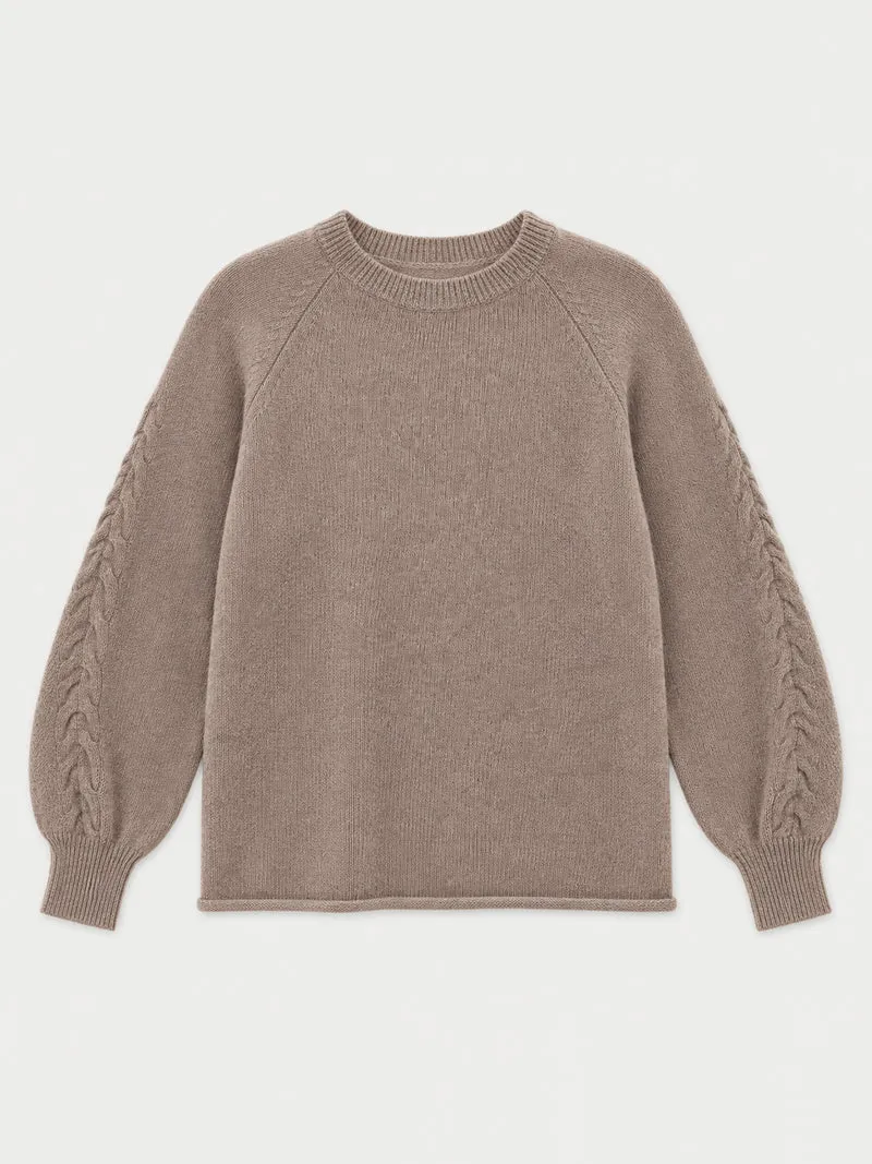 Kaschmirpullover mit Zopf-Raglanärmeln und Rundhalsausschnitt
