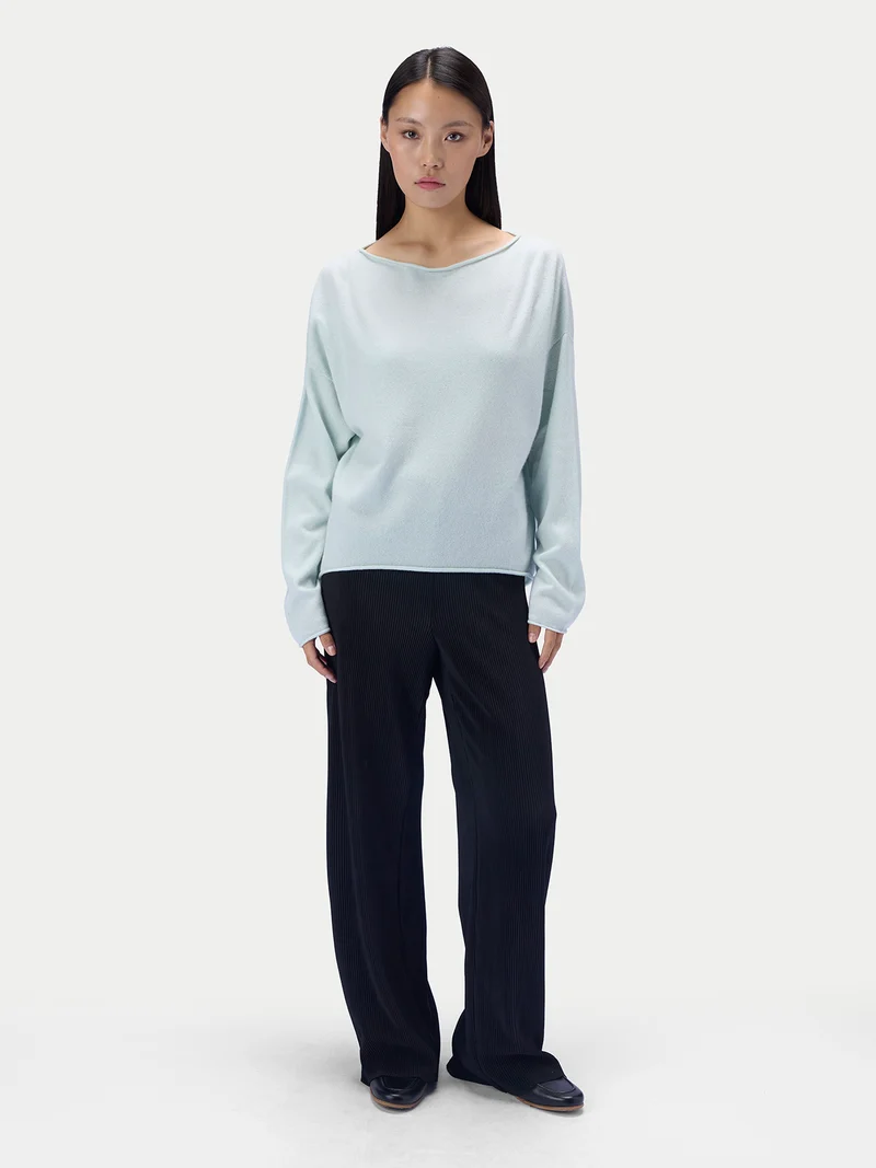 Kaschmirpullover mit U-Boot-Ausschnitt