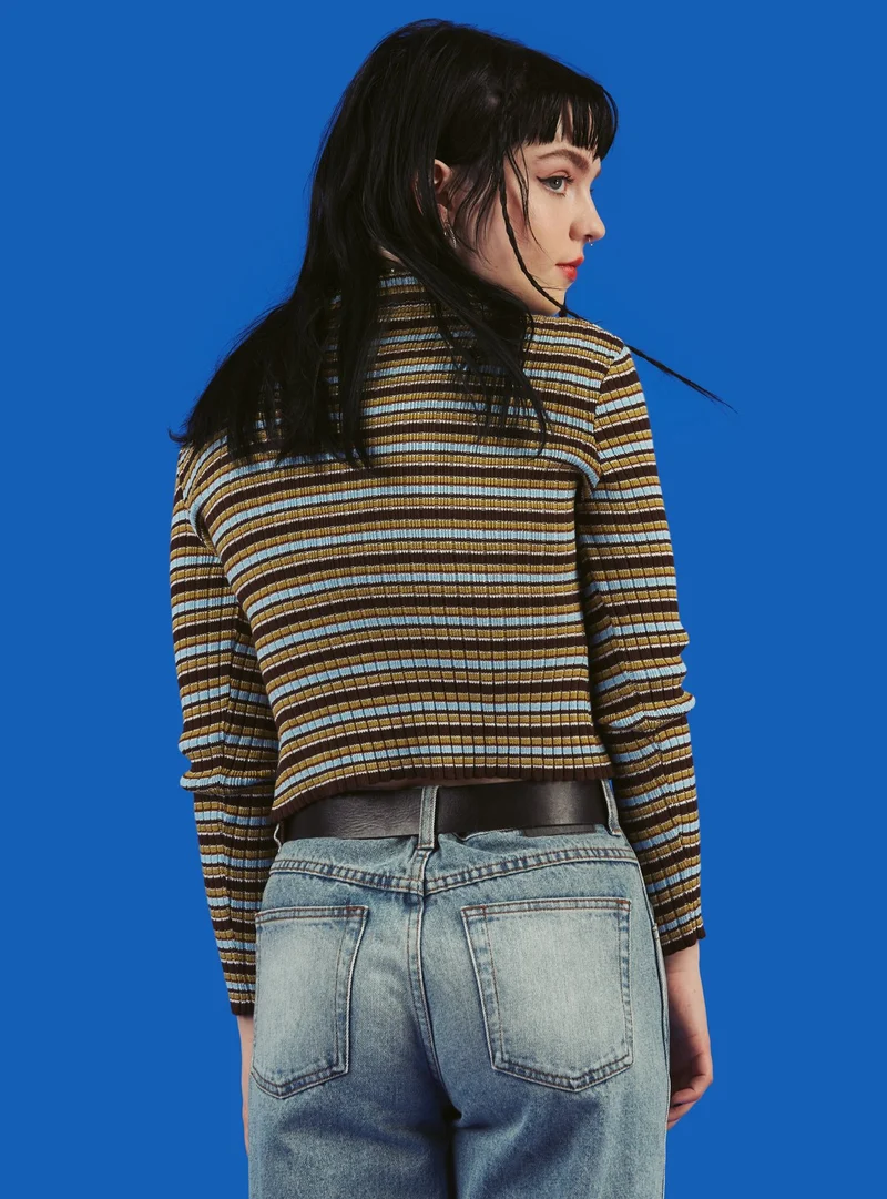 Bic Button Up