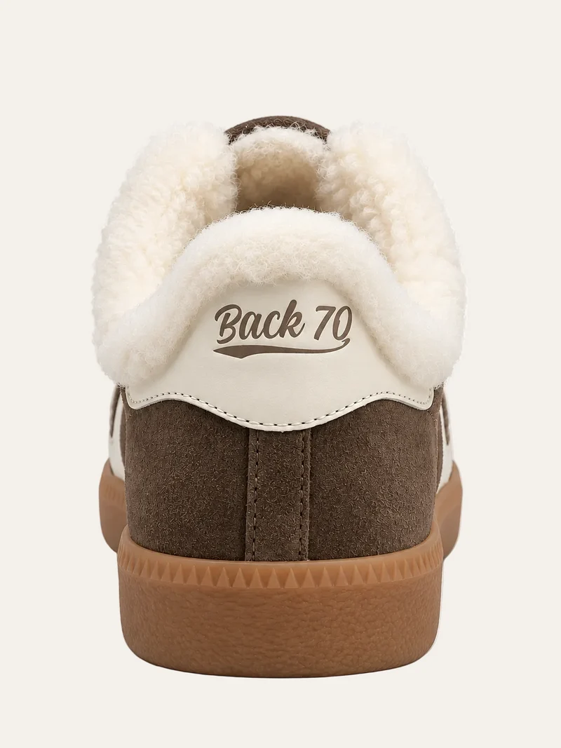Back 70 - Sneaker "Cloud Teddy"