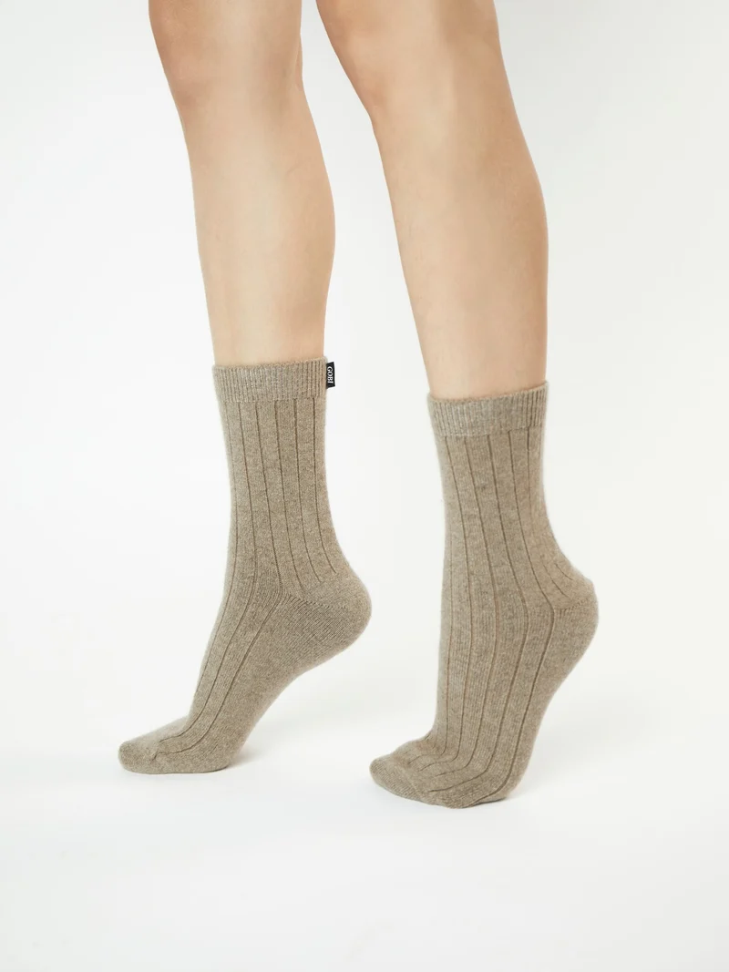 Naturfarbene Kaschmir Unisex Strick-Bettsocken mit Trim