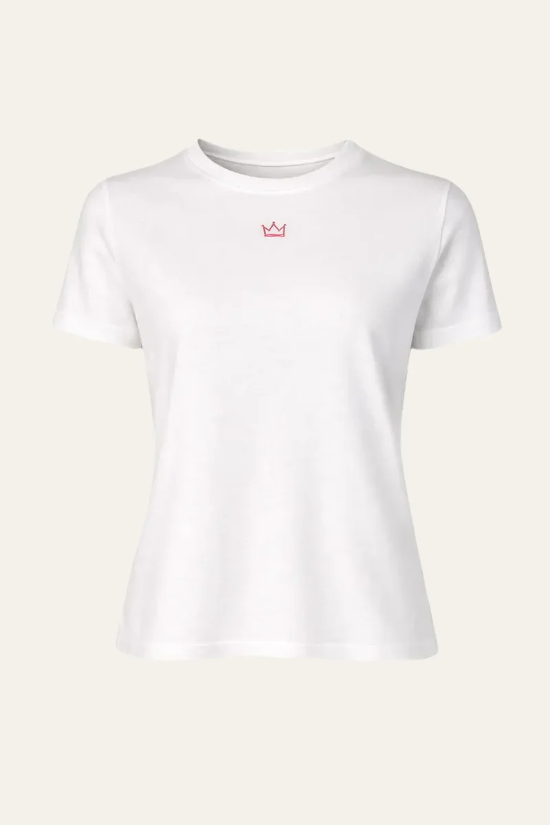 by ANIWI - Essential Tee