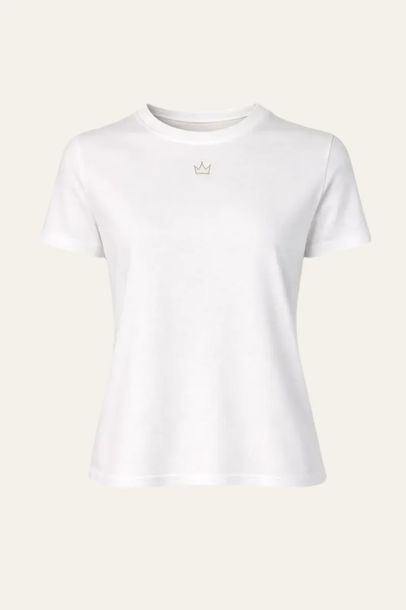 by ANIWI - Essential Tee