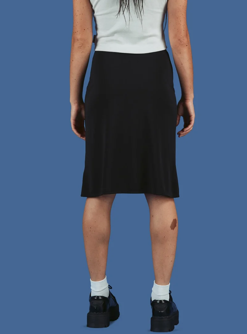 Remote Skirt