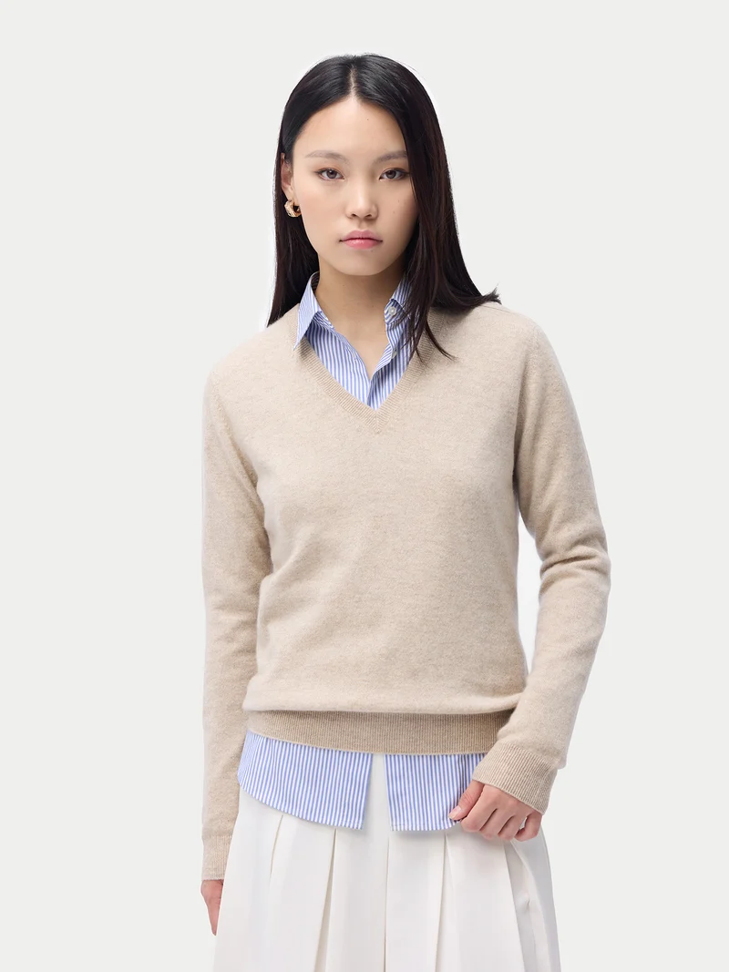 Basic Kaschmir V-Ausschnitt-Pullover