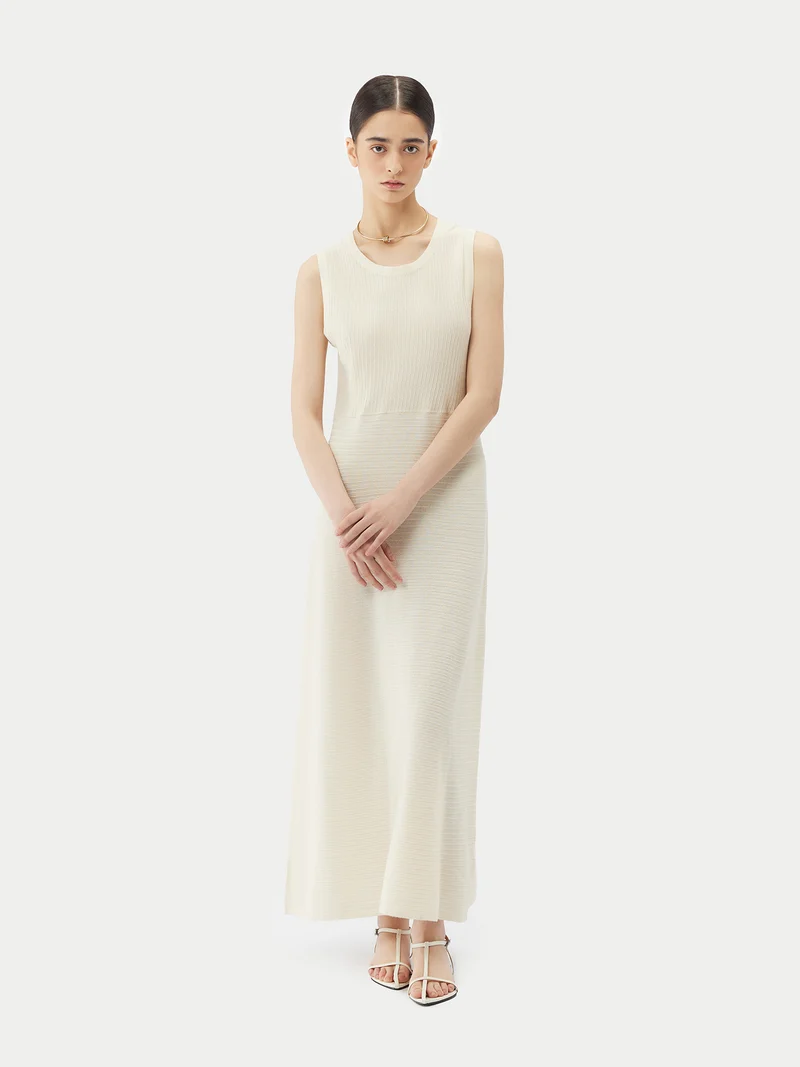 Leichtes Kleid aus Kaschmir-Seide