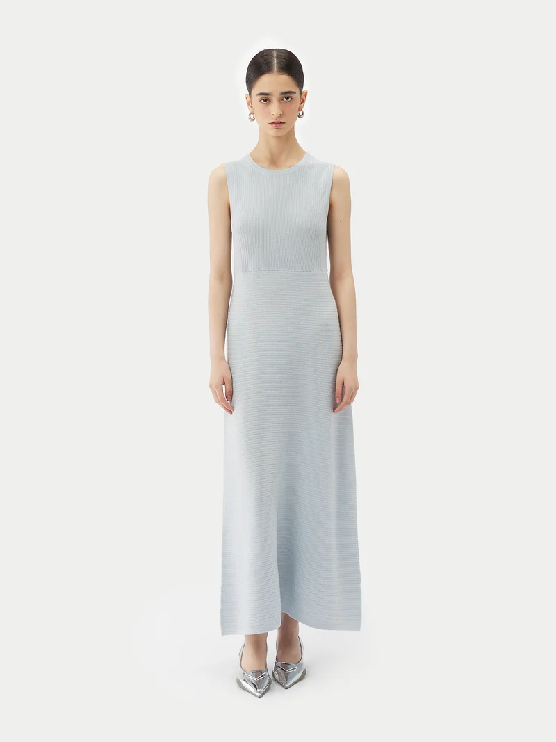Leichtes Kleid aus Kaschmir-Seide