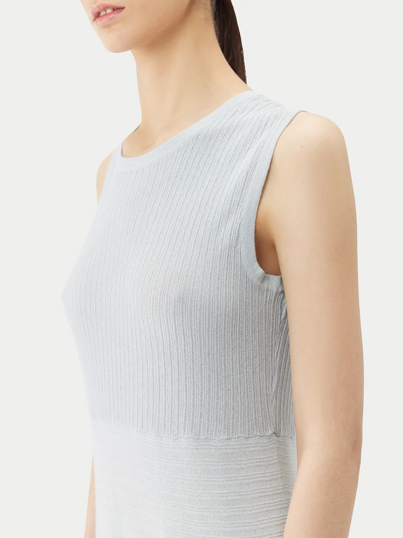 Leichtes Kleid aus Kaschmir-Seide