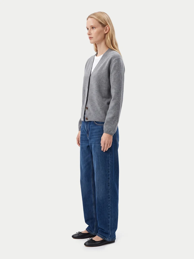 Kaschmir-Strickjacke mit V-Ausschnitt