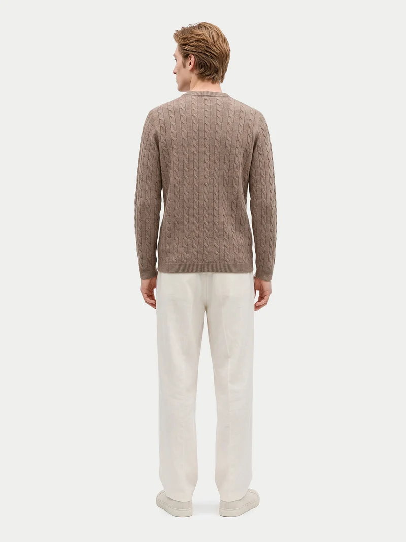 Kaschmir-Pullover mit Zopfmuster und Rundhalsausschnitt