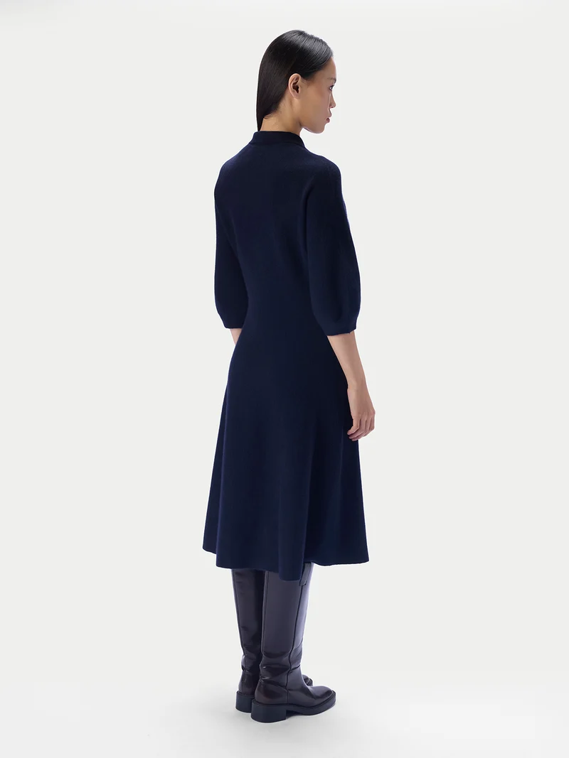 Kaschmir-Polokleid mit Kokonärmeln