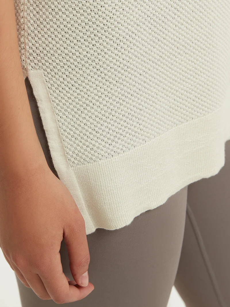 Ajour-Strickoberteil aus Rundhalspullover