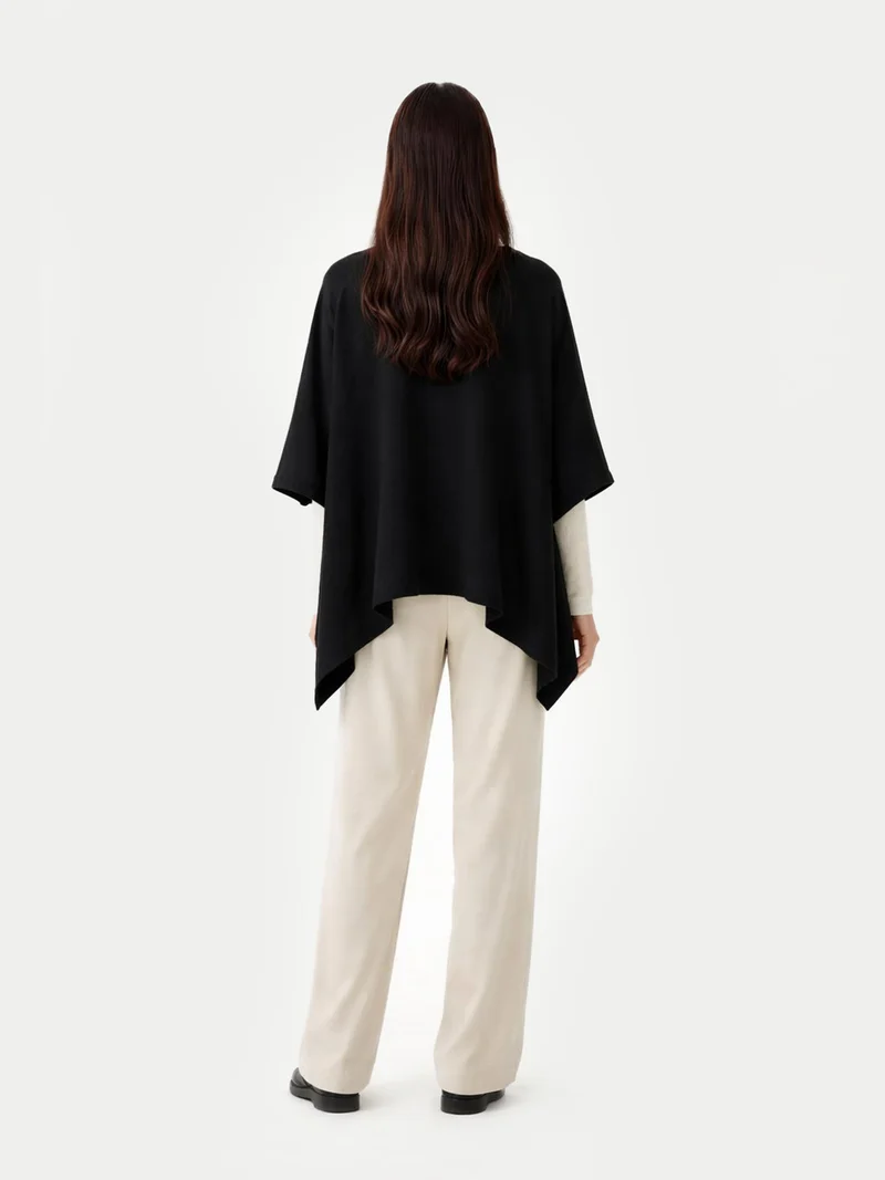 Kaschmir-Poncho mit U-Boot-Ausschnitt
