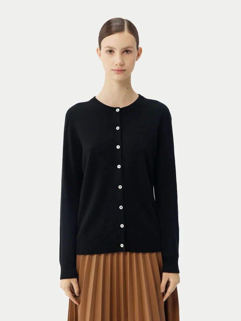 Basic B-Ausschnitt Kaschmirstrickjacke