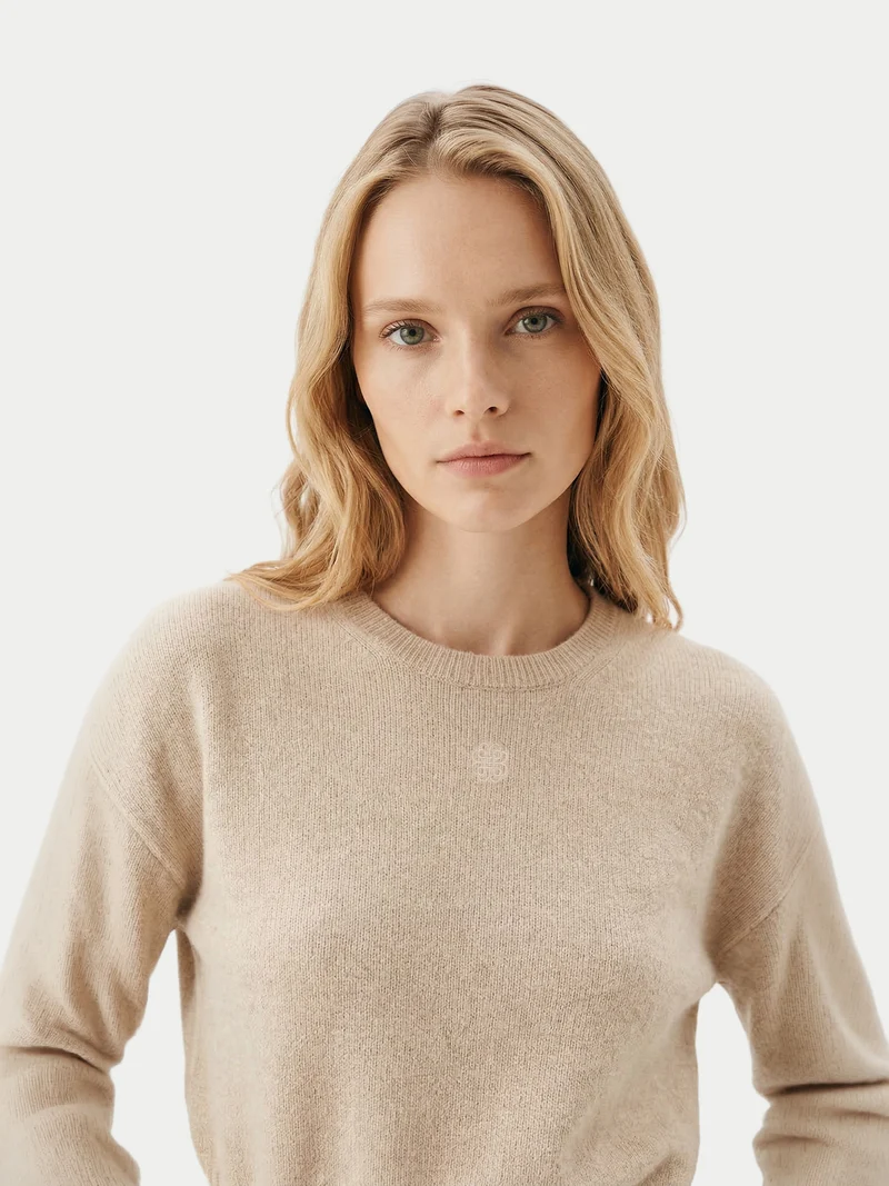 Kaschmirpullover mit betonter Taille