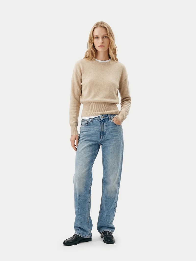 Kaschmirpullover mit betonter Taille