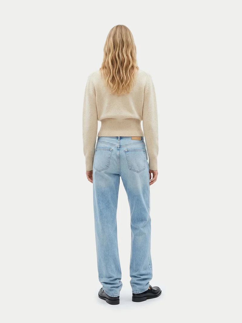 Kaschmirpullover mit betonter Taille