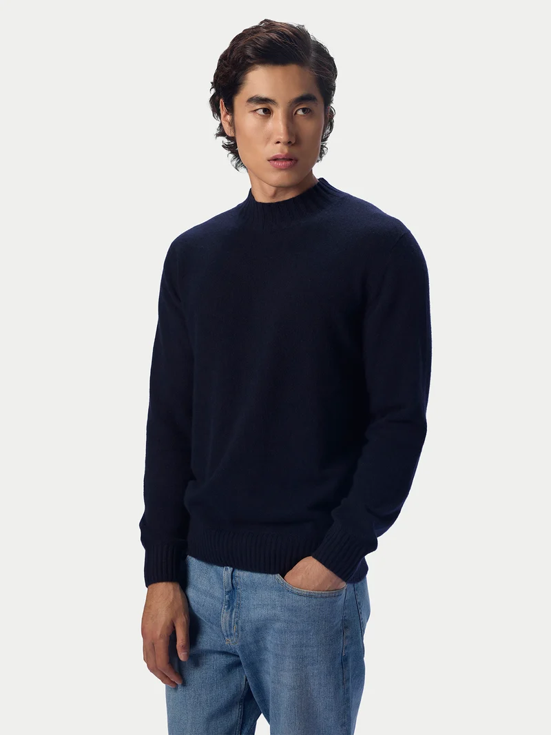 Schmal geschnittener Kaschmir-Rollkragenpullover