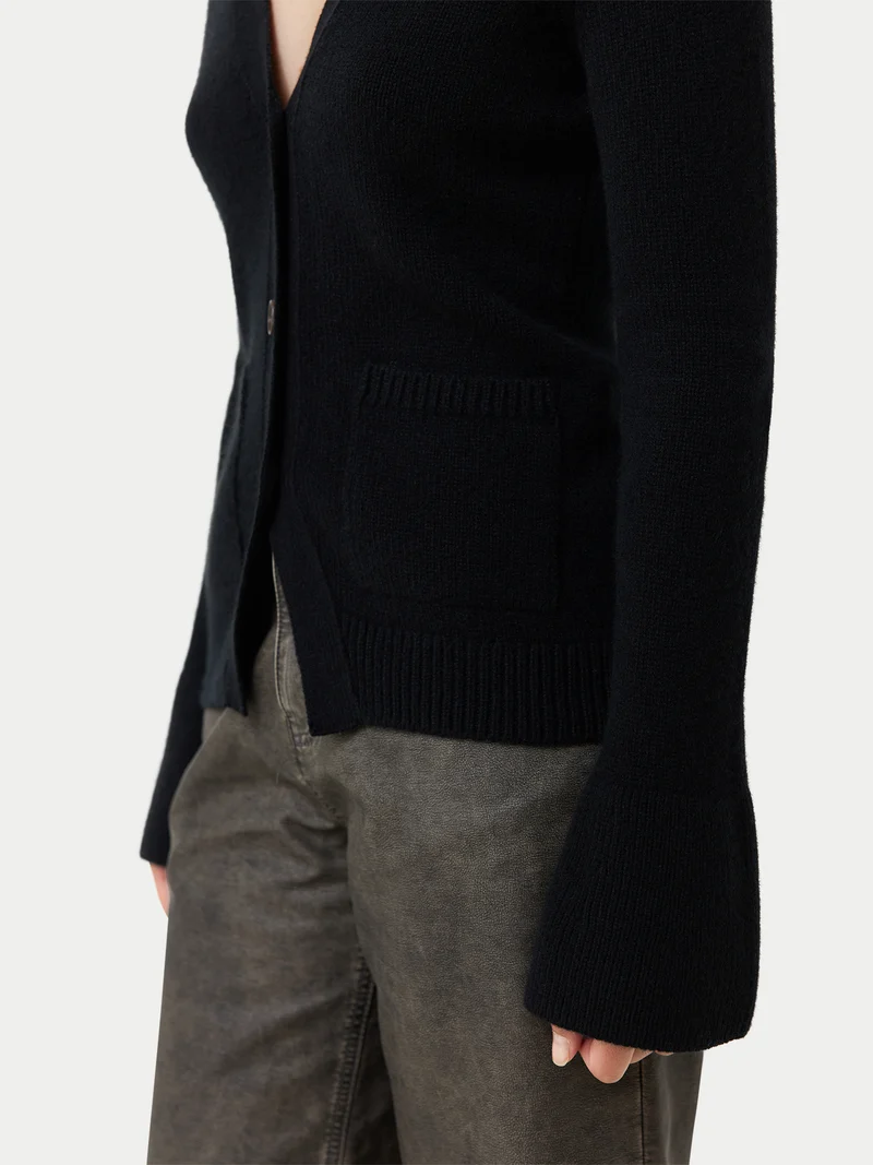 Geknöpfter Kaschmir Cardigan mit V-Ausschnitt
