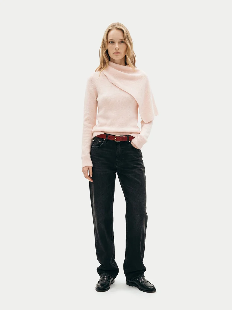 Kaschmirpullover mit drapiertem Schal