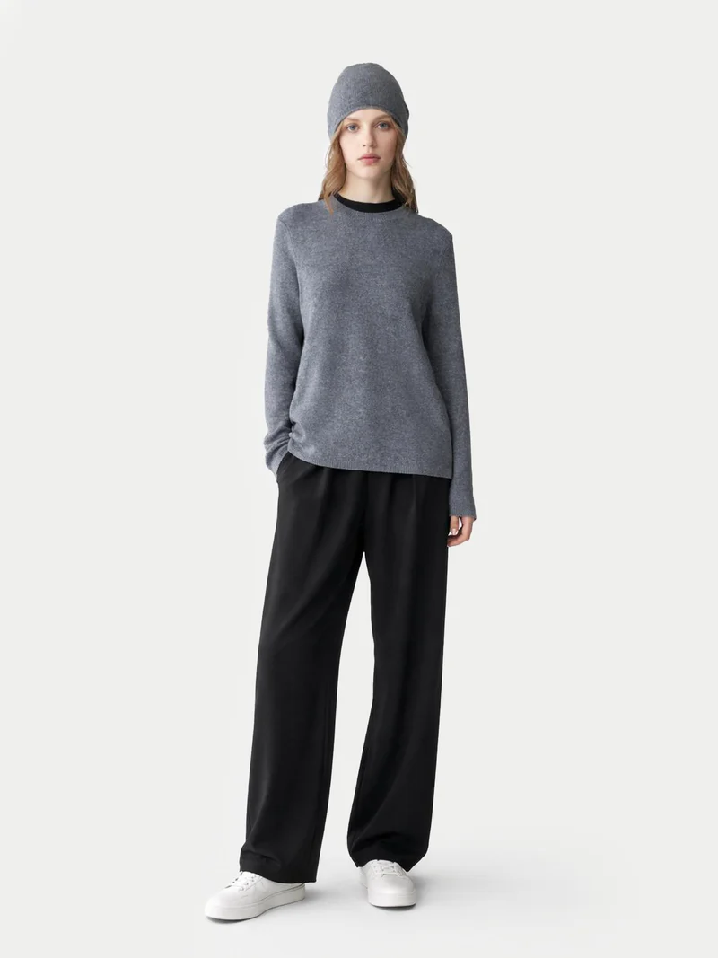 Kaschmir-Set aus Pullover und Mütze