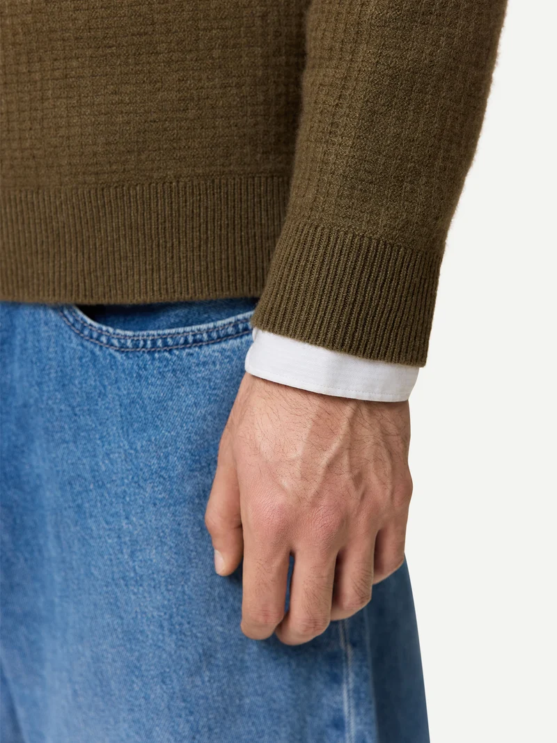 Herren Kaschmir-Pullover im Waffelstrick mit halbem Reißverschluss