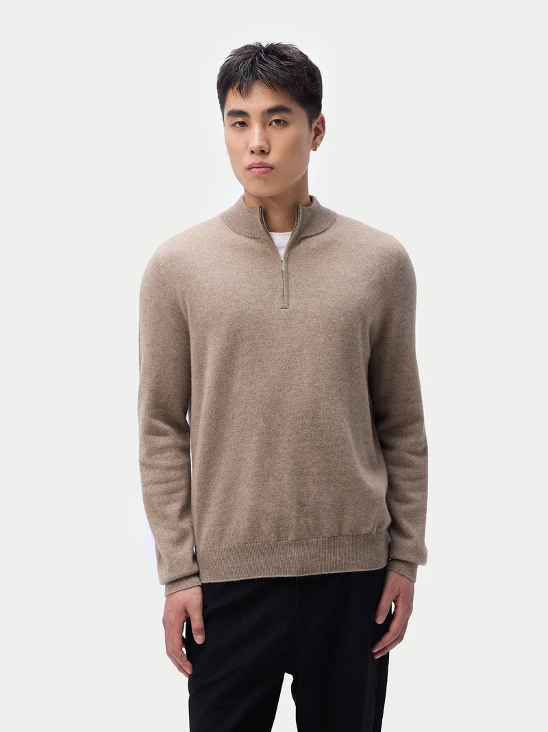 Naturfarbener Kaschmir-Pullover mit halbem Reißverschluss