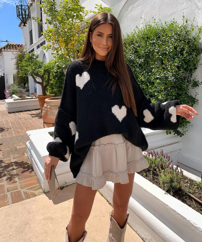 Oversize Pullover Nata Herz Schwarz Beige