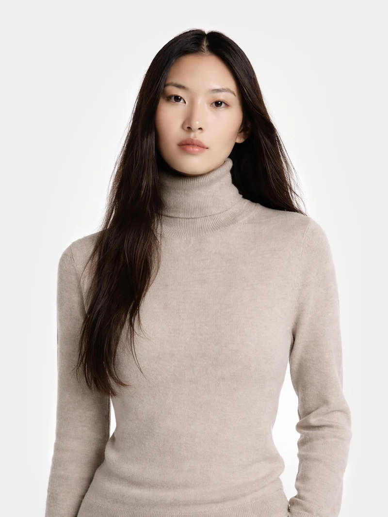 Naturfarbener Basic Rollkragenpullover aus Kaschmir