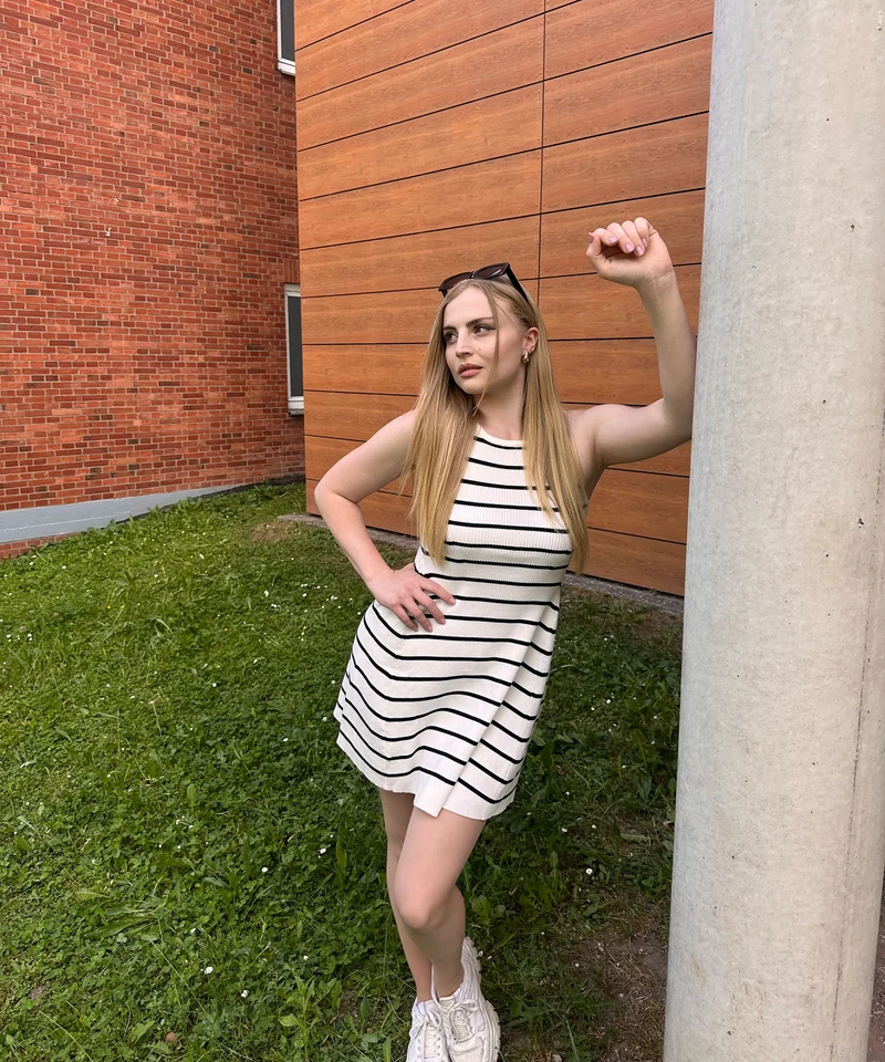 Kleid Zahira Streifen Weiß