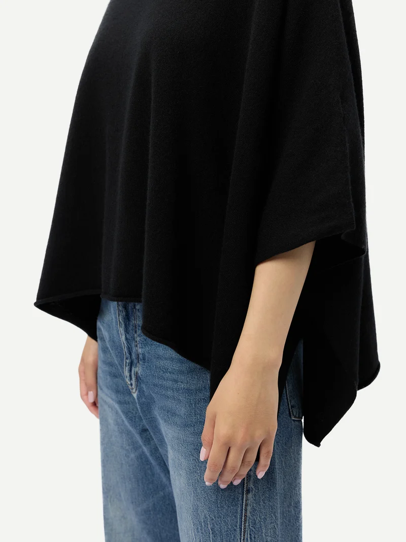 Timeless Kaschmir-Poncho mit Bootsausschnitt