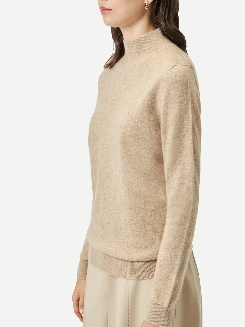 Naturfarbener Basic Stehkragenpullover aus Kaschmir