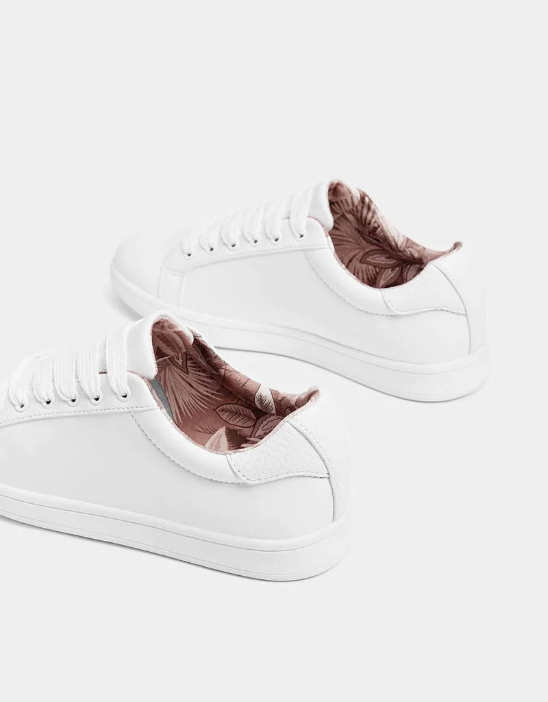 Trainers with heel detail
