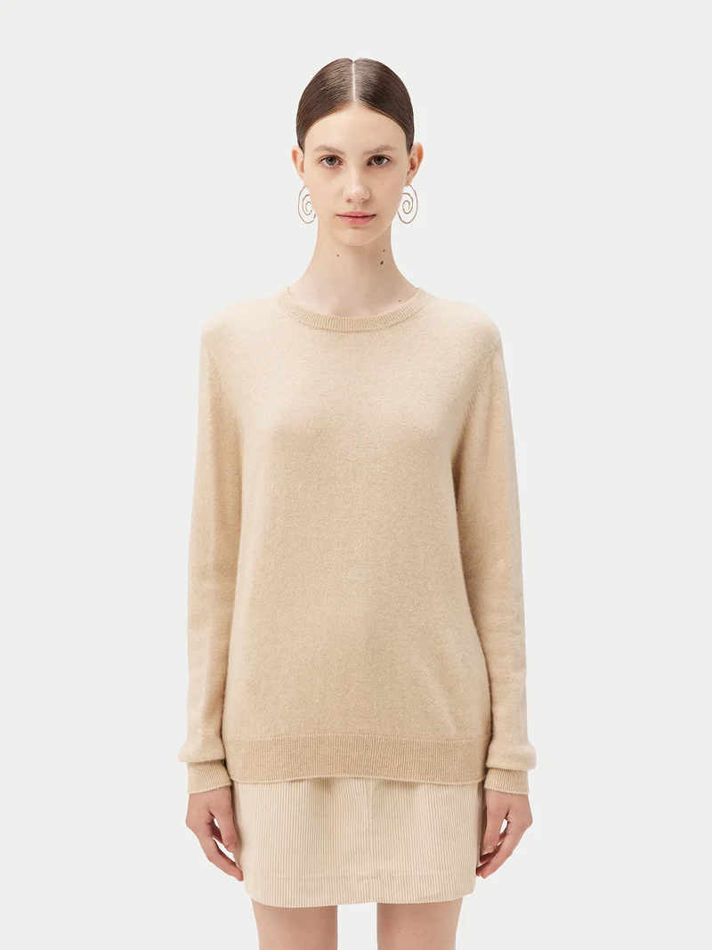 Naturfarbener Basic R-Ausschnitt Kaschmirpullover