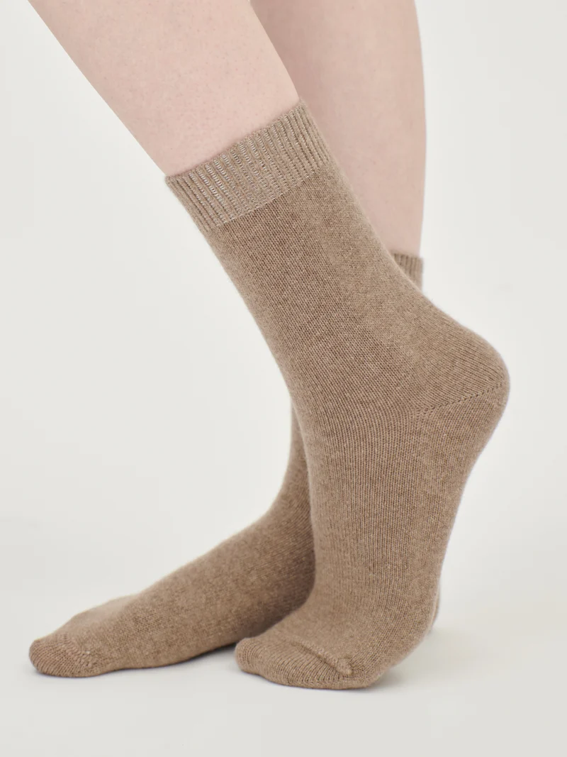 Naturfarbene Unisex Kaschmir Rippenstrick-Bettsocken