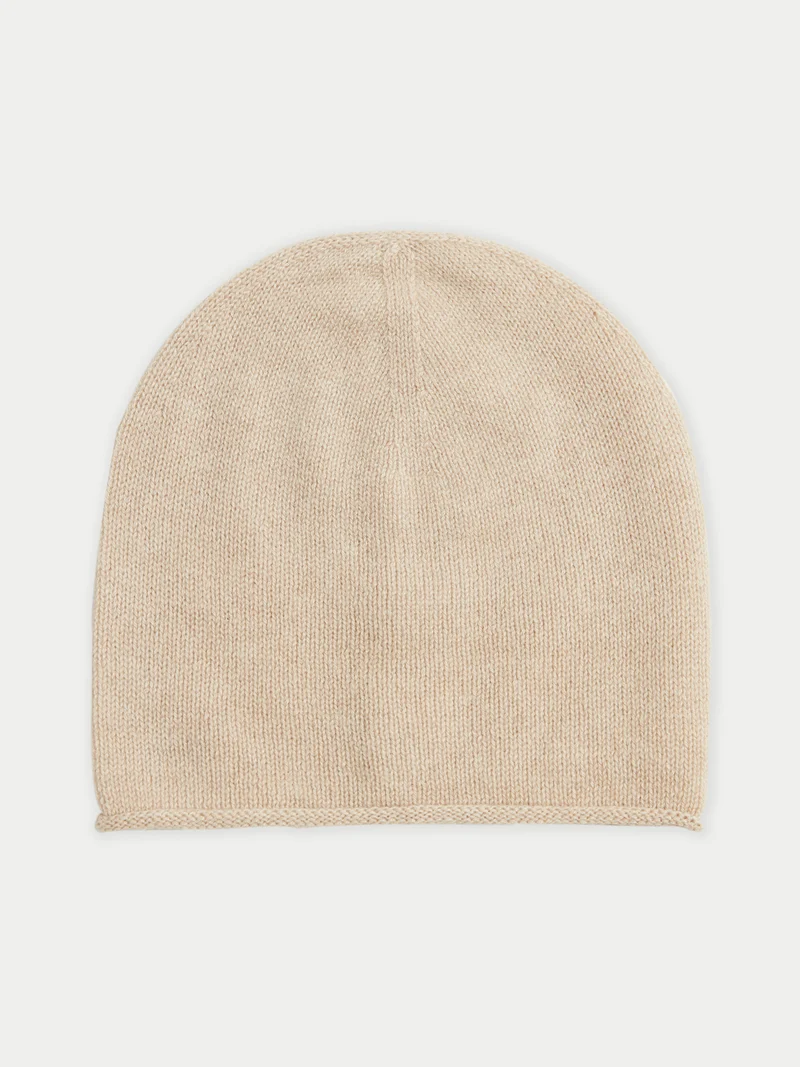 Naturfarbenes Kaschmir-Set aus Pullover und Mütze