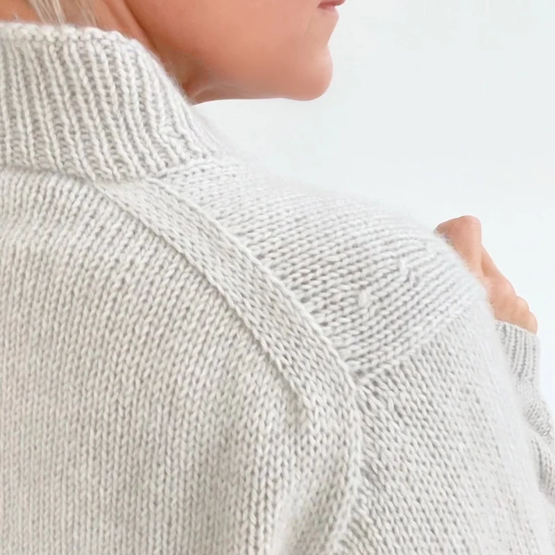 SnuggleSweater ENG