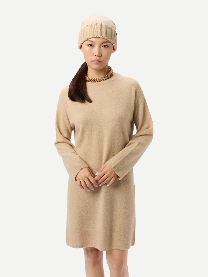 Strickkleid mit Rundhalsausschnitt